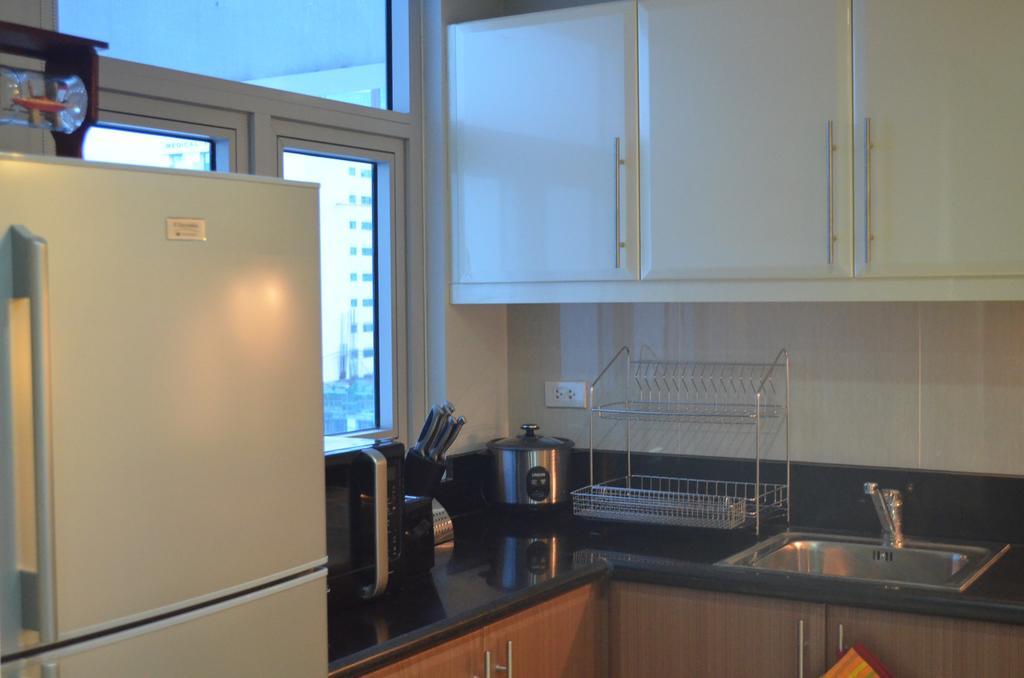 Greenbelt Madison Apartments Makati City Kültér fotó